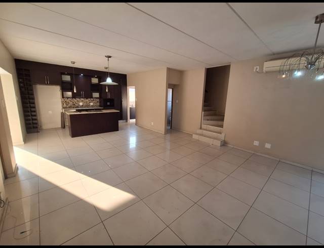 3 BEDROOM HOUSE FOR SALE IN VANDERBIJLPARK SE 8